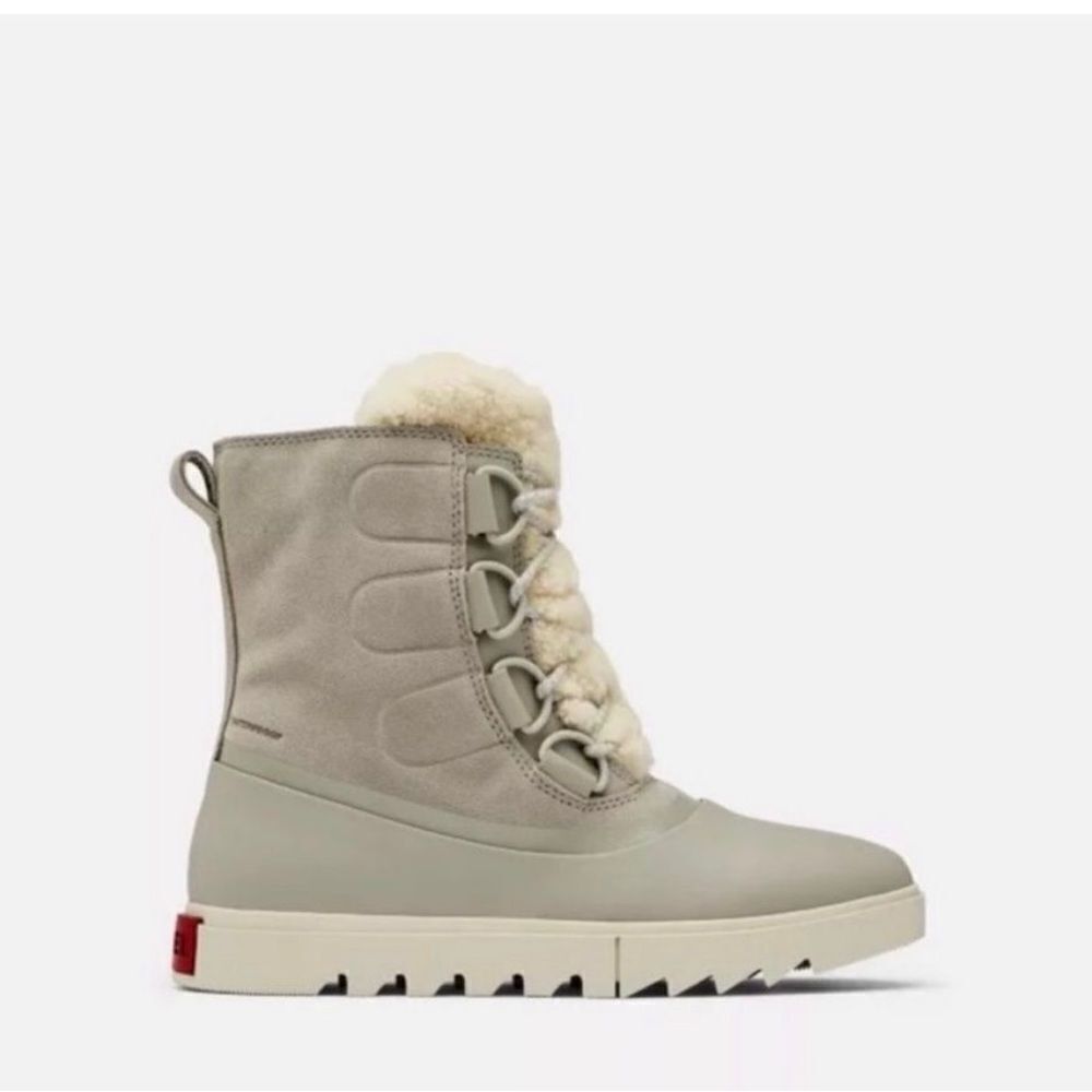 New Sorel Joan Of Arctic Lite Boots size 8
Brand new never worn before! - Picture 2 of 11